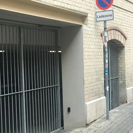 Moderne Galeriewohnung Mit Balkon Und Stellplatz Am Wenigemarkt Apartmán *