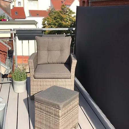 Moderne Galeriewohnung Mit Balkon Und Stellplatz Am Wenigemarkt Apartmán