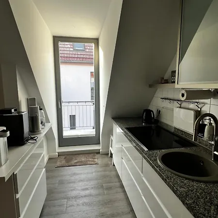 Apartmán Moderne Galeriewohnung Mit Balkon Und Stellplatz Am Wenigemarkt Erfurt
